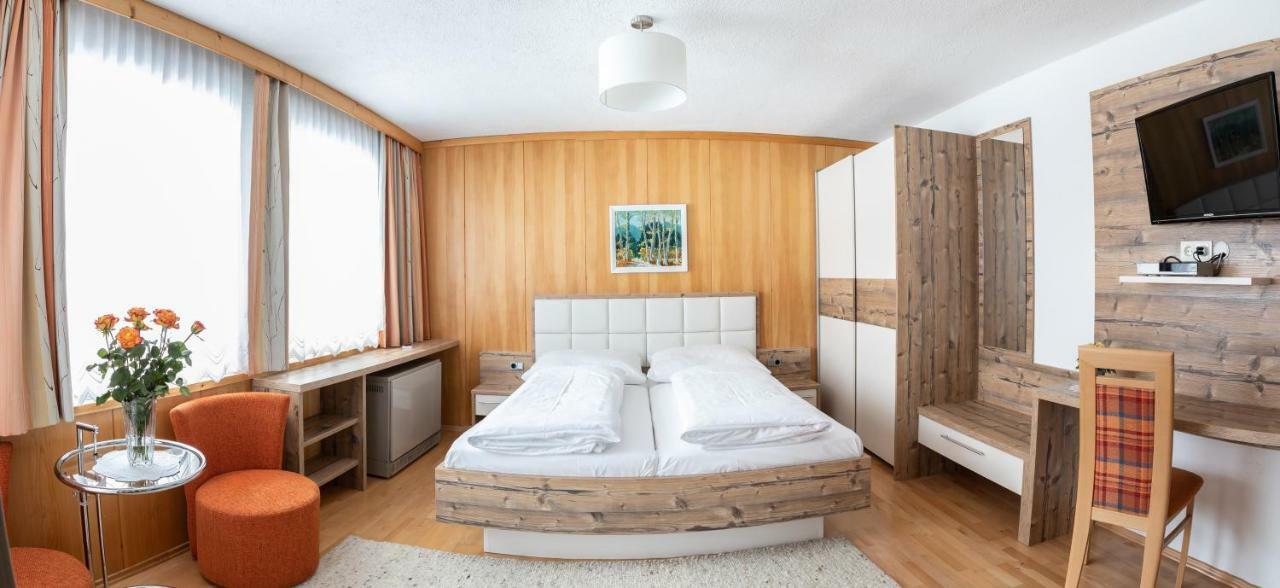 فندق ناسيريثفي  Gastehaus Frischhut المظهر الخارجي الصورة
