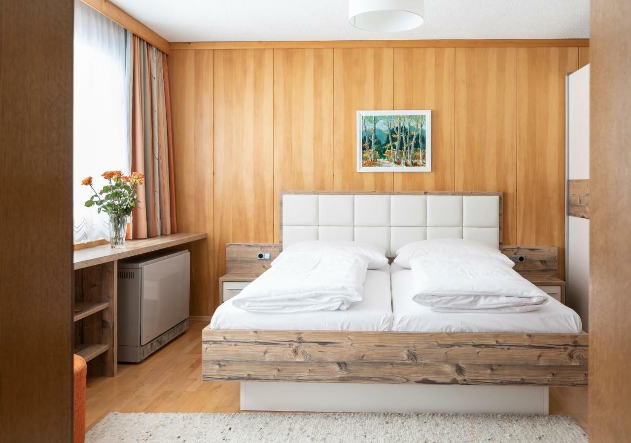 فندق ناسيريثفي  Gastehaus Frischhut المظهر الخارجي الصورة